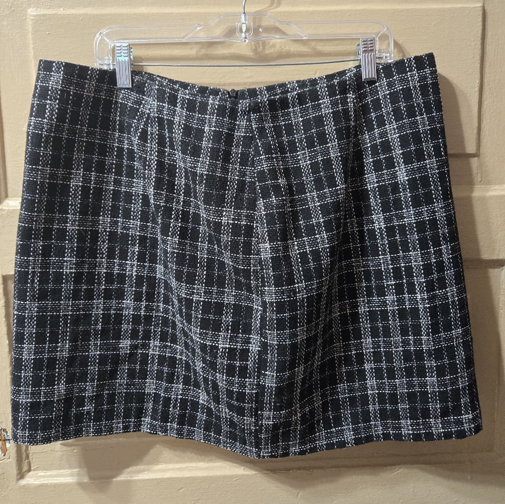 Plaid Black and White Mini Skirt